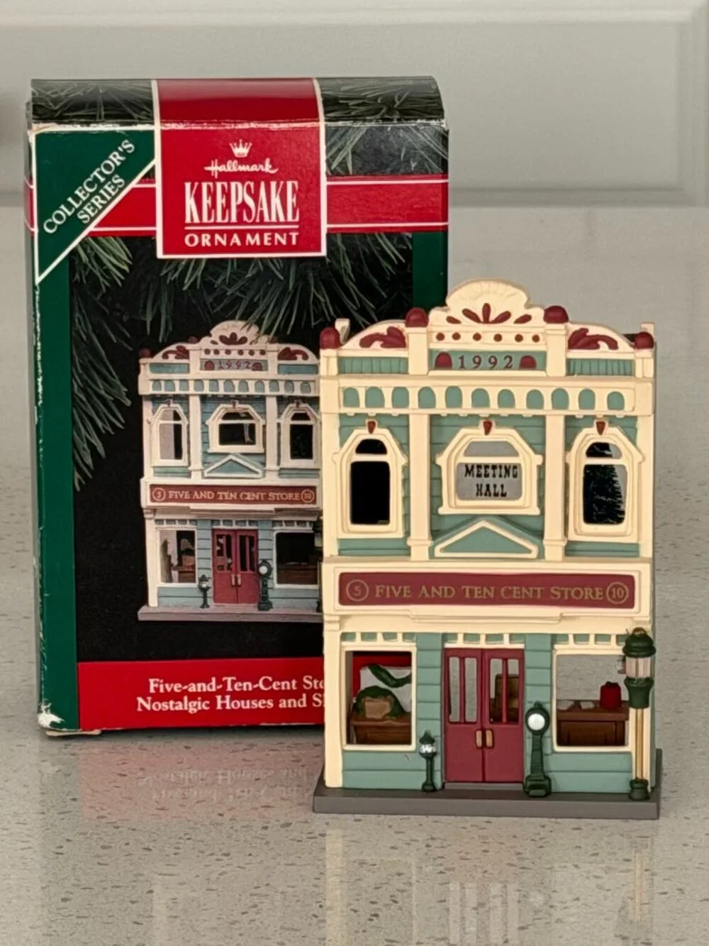 Hallmark Ornament Nostalgic Houses & Shops Five-and-Ten-Cent Store #9